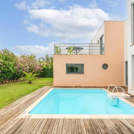 Guestready - Palmela Village With Pool
